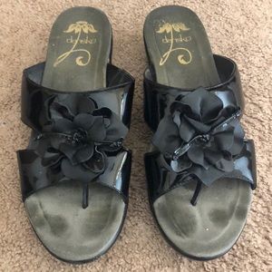 Dansko Black Size 40 Women’s Sandal